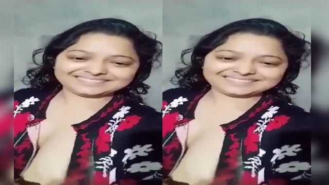 Bangladeshi Bigboob Unsatisfied Married Bhabi Showing For Hubby