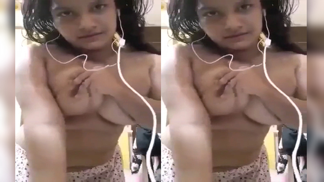 Desi Cute Beautiful Girl Strip Nude In Bathroom Video