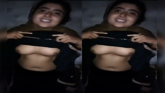 Indan tamil Beautiful girl showing pussy nude Part2