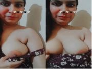 Today Exclusive -Desi Girl Shows her Big Boobs