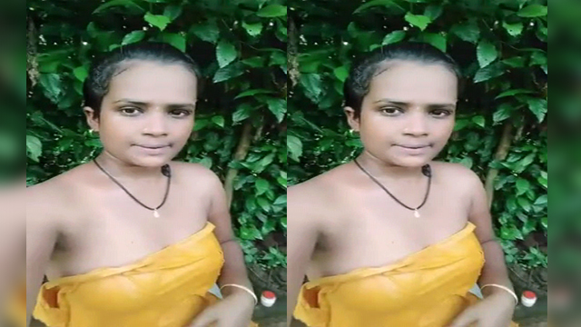 Village bhabhi outdoor bath