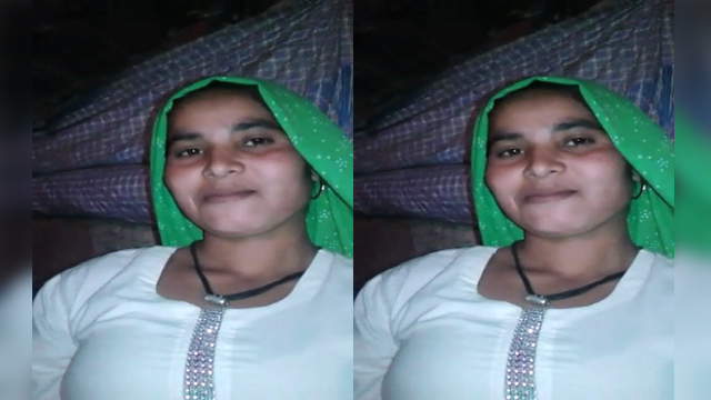 Bhabhi pussy captured