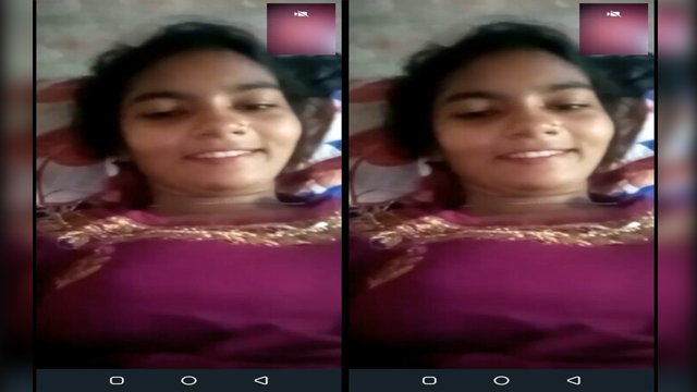 Cute Indian Girl Showing boobs Lover