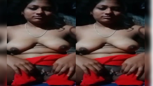 Bangladeshi village girl showing boobs