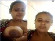 Today Exclusive -Bhabhi Shows Her Boobs