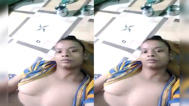 Indian Village Desi Couple Fucking om floor