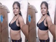 Today Exclusive-Sexy bhabhi Shows Her Big Boobs and Blowjob Part 4