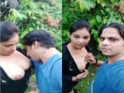 Today Exclusive- Sexy Desi girl Boobs Sucking By lover