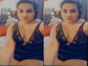 Today Exclusive- Hot Desi girl Shows Her Boobs Part 1