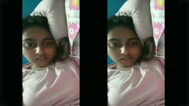Bangladesi girl showing boobs