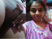 Today Exclusive- Horny Indian girl Shows Her Boobs and Pussy