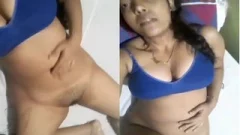 Today Exclusive- Super Cute Desi Girl Shows Her Boobs and Pussy Part 1