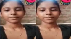 Today Exclusive-Desi Village Girl Shows her Boobs On VC part 1