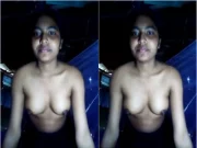 Today Exclusive-Desi Village Girl Shows her Boobs and Pussy