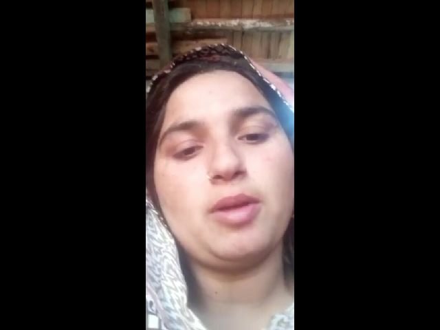 Paki Pashto lady showing big boobs and pussy