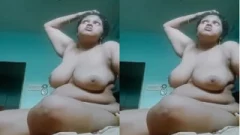 Sexy BBW Girl Shows Her Nude Body