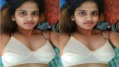 Sexy Desi Girl Sucking Lover Dick