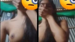 Today Exclusive- Cute Bangla Girl Shows Her Boobs