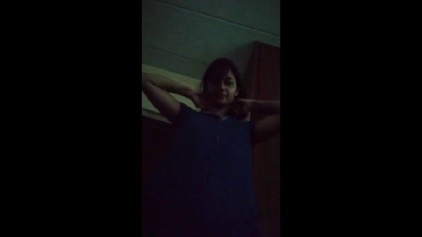 Desi girl nude show