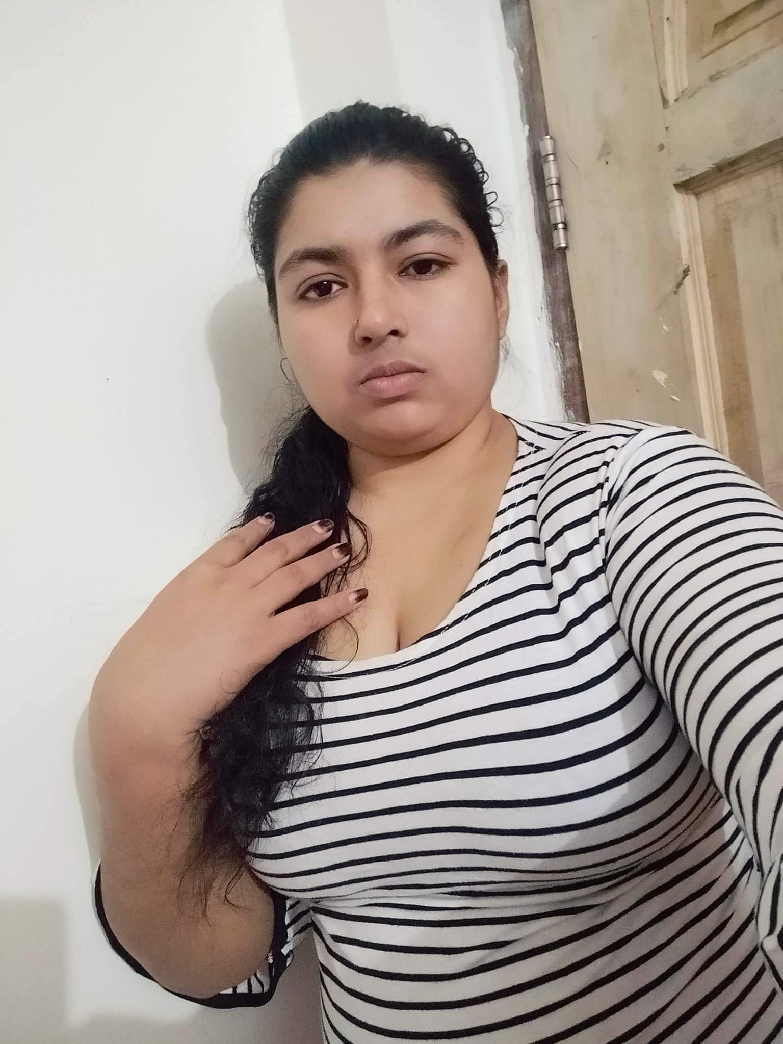 Bangladeshi Girl Big Boobs Photos Desixnxx2