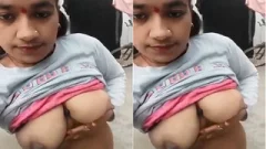 Village Girl Shows Her Boobs and Pussy
