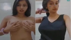 Bangla Girl Shows Her Boobs