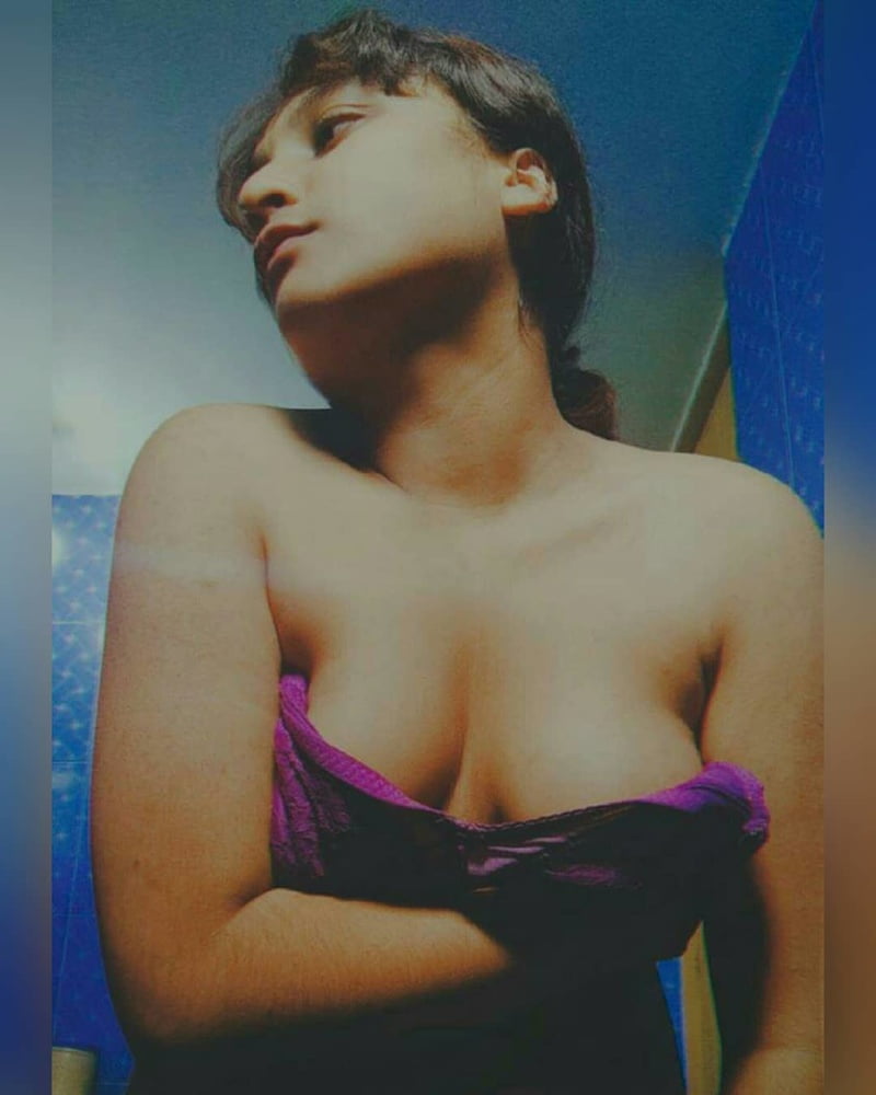 Bangladesh Influencer Ahana Leaked Nude Photos 1