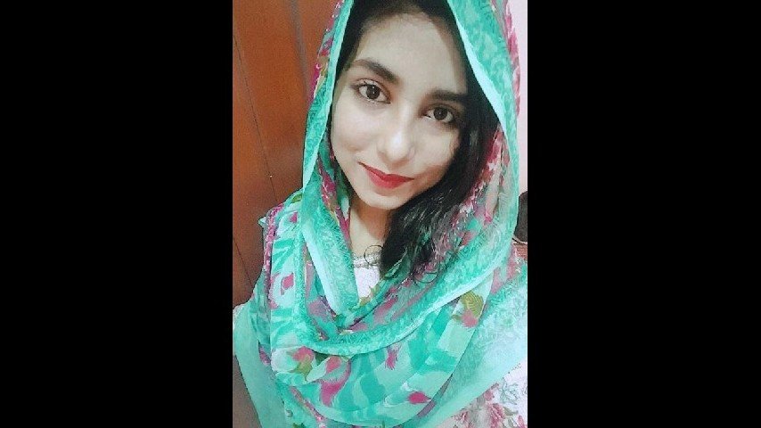 Extremely Beautiful Girl