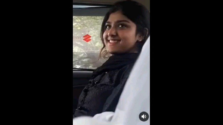 Cute Paki Girl in Car Hindi Talking