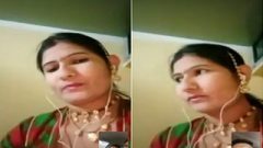 Today Exclusive-Desi Village Wife Shows Her Nude Body On Vc part 2
