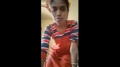Tamil Girl Shows Her Boobs and pussy